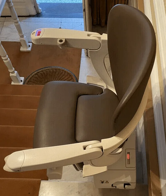 Treppenlift Mehrfamilienhaus Wanderup